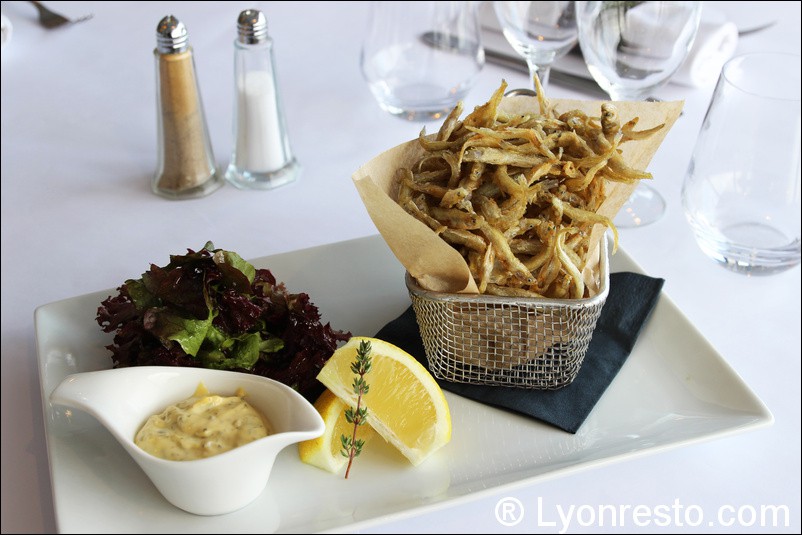 Au Bord De L Eau Restaurant Decines Charpieu Horaires Telephone Avis Lyonresto