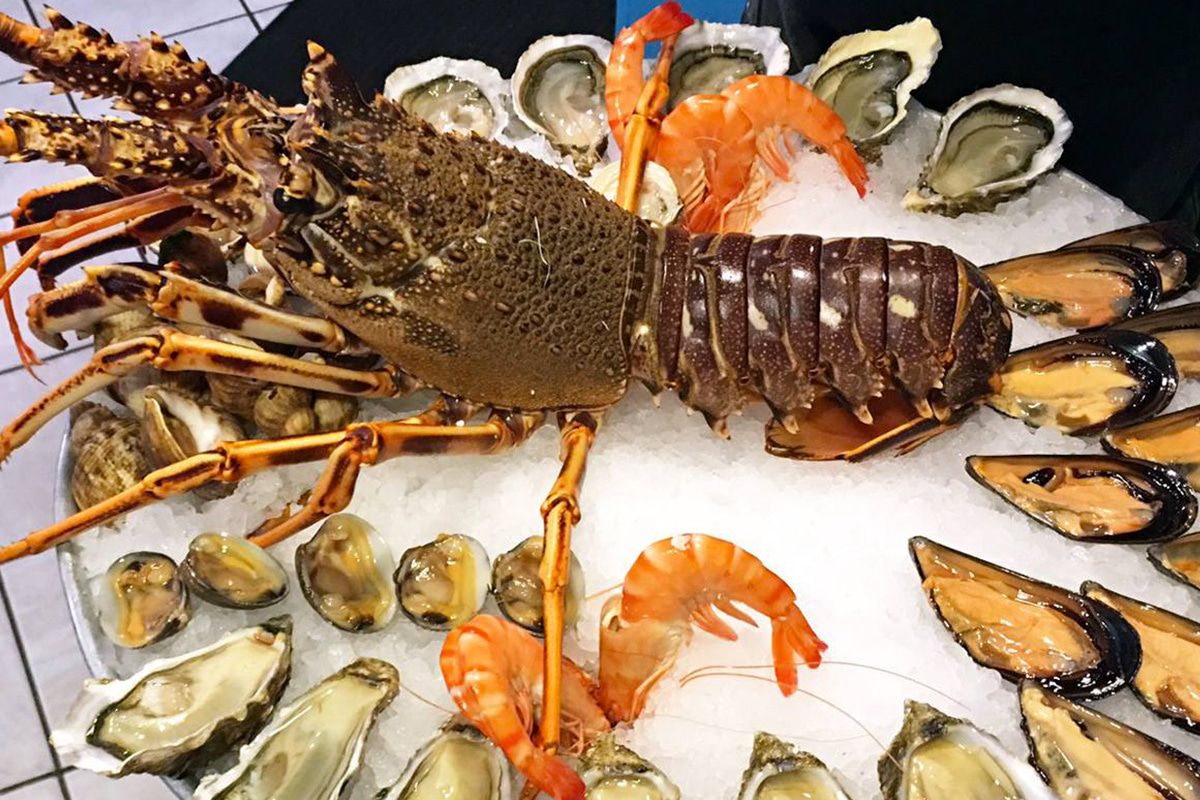 La Cabane A Huitres Restaurant Lyon Reserver Horaires Telephone Avis Lyonresto