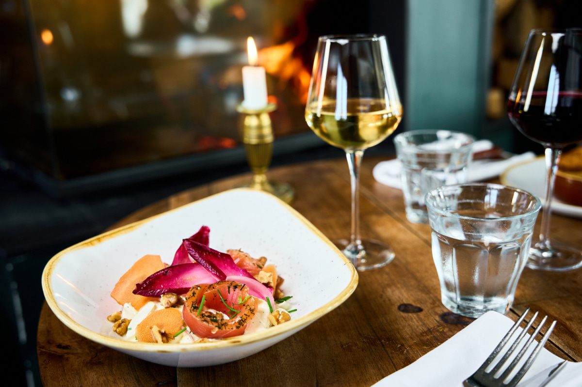 Le restaurant La haut sur la colline à 69450 Saint-Cyr-au-Mont-D'or recommandé