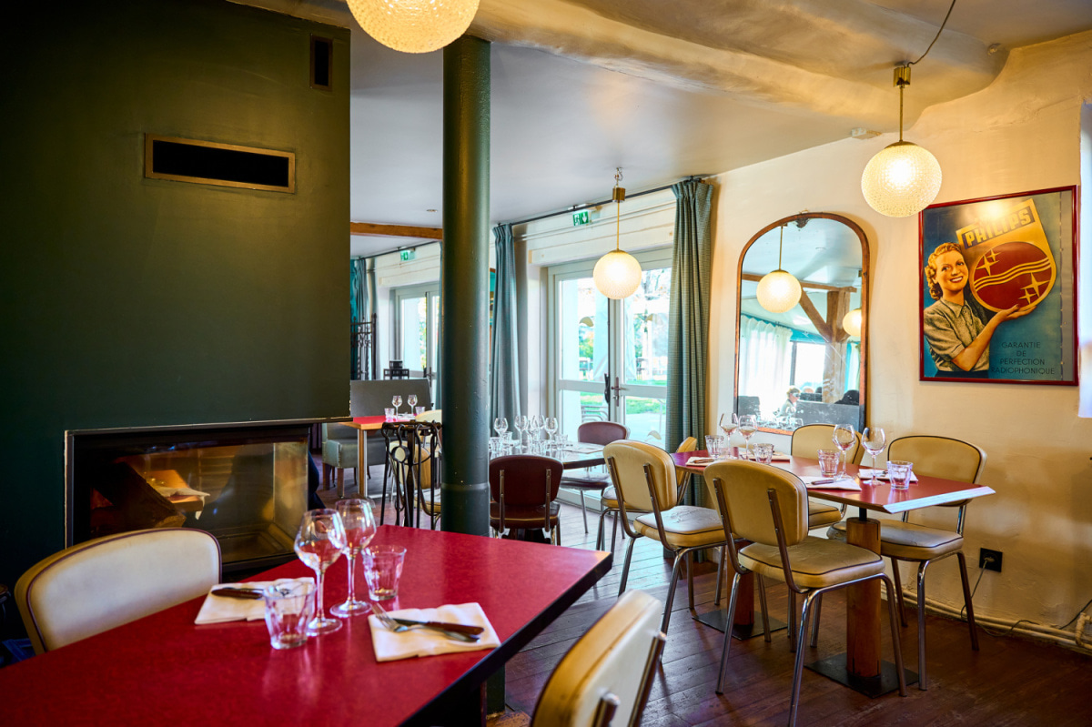 Le restaurant La haut sur la colline à 69450 Saint-Cyr-au-Mont-D'or recommandé