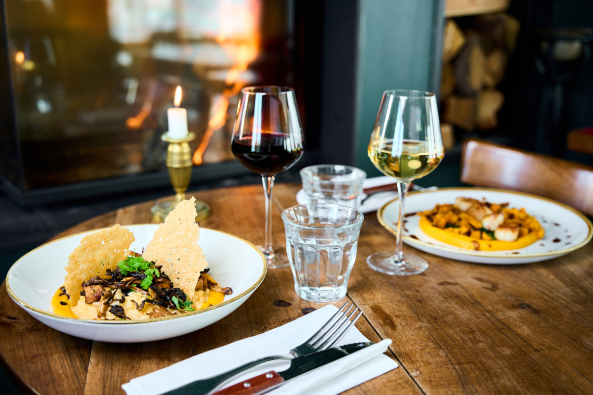 Le restaurant La haut sur la colline à 69450 Saint-Cyr-au-Mont-D'or recommandé