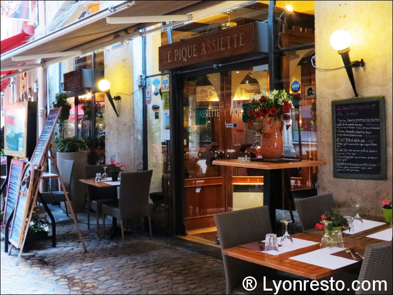 Fondue Savoyarde - Picture of Le Pique Assiette, Lyon - Tripadvisor